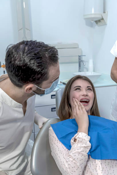 Best Emergency Tooth Extraction in Barry, IL