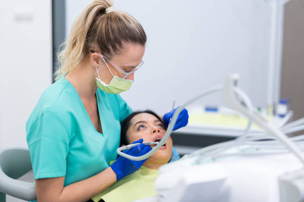 Best Weekend Emergency Dentist in Barry, IL